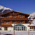 Haus Karin Pensionat 3*