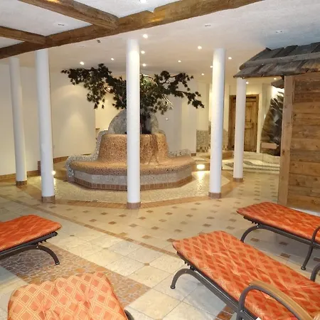 Pensionat Haus Karin 3*